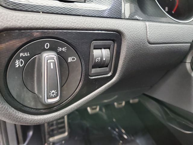 2017 Volkswagen Golf GTI S