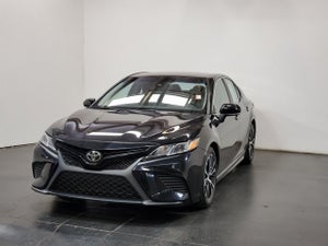 2018 Toyota CAMRY 4-DOOR SE SEDAN