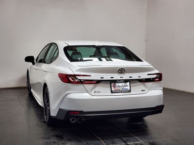 2025 Toyota Camry SE