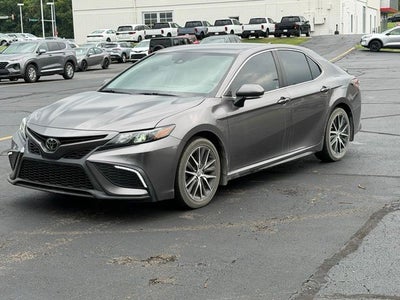 2022 Toyota Camry SE