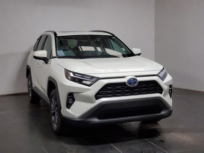 2022 Toyota RAV4 Hybrid XLE Premium