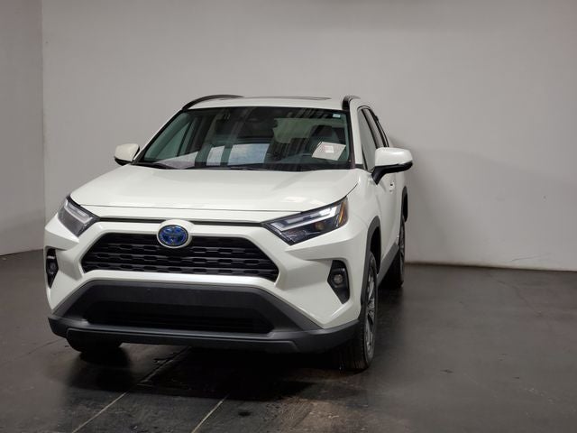 2022 Toyota RAV4 Hybrid XLE Premium