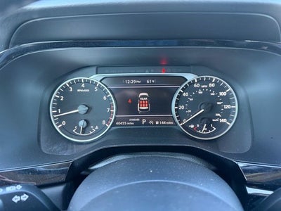 2025 Nissan Pathfinder SV