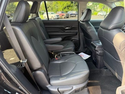2025 Toyota Grand Highlander XLE