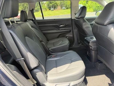 2025 Toyota Grand Highlander XLE
