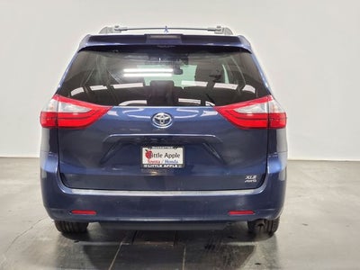 2019 Toyota Sienna XLE 7 Passenger