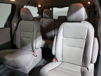 2020 Toyota Sienna XLE 7 Passenger