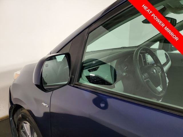 2020 Toyota Sienna XLE 7 Passenger