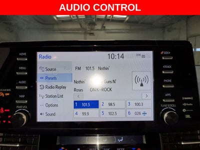 2022 Toyota Sienna XLE