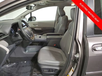 2022 Toyota Sienna XLE