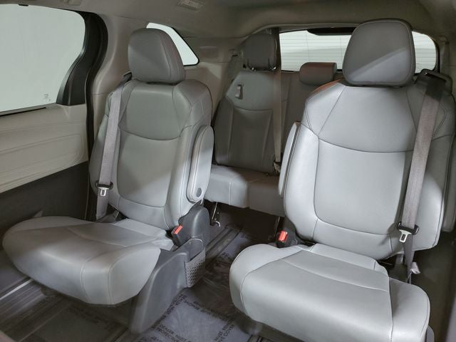 2024 Toyota Sienna XLE 7 Passenger
