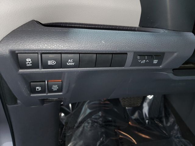 2024 Toyota Sienna XLE 7 Passenger