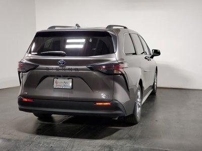 2024 Toyota Sienna XLE 7 Passenger