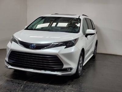 2024 Toyota Sienna XLE 7 Passenger