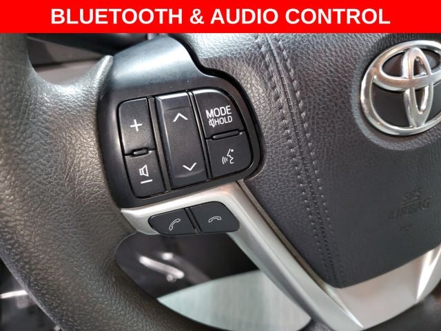 2020 Toyota Sienna LE 7 Passenger