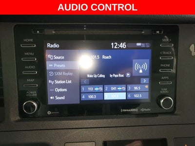 2020 Toyota Sienna LE 7 Passenger