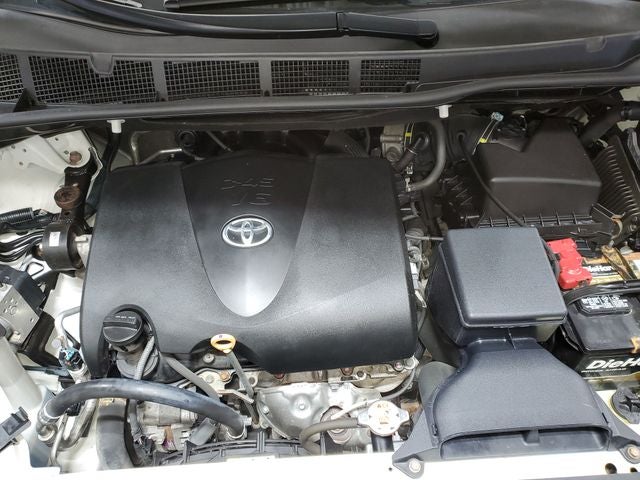 2020 Toyota Sienna LE 7 Passenger