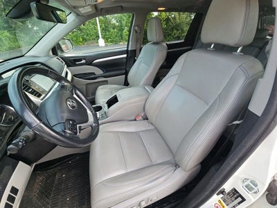 2017 Toyota Highlander XLE