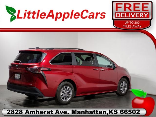 2025 Toyota Sienna XLE 7 Passenger
