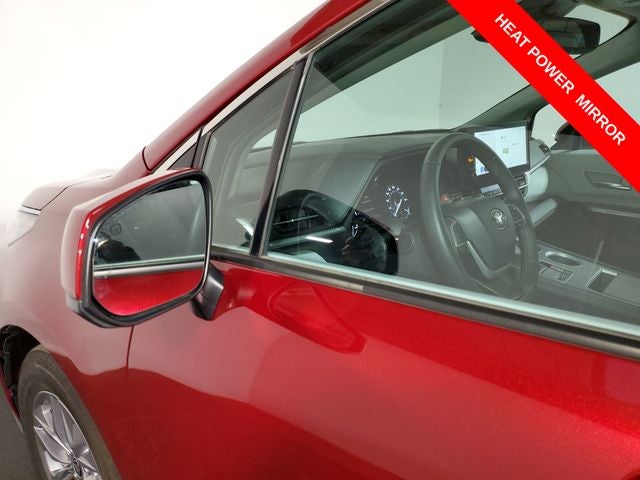 2025 Toyota Sienna XLE 7 Passenger