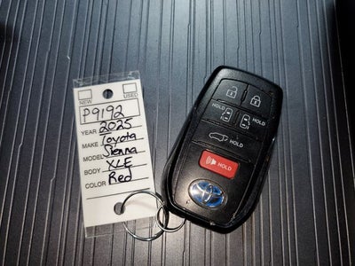 2025 Toyota Sienna XLE 7 Passenger