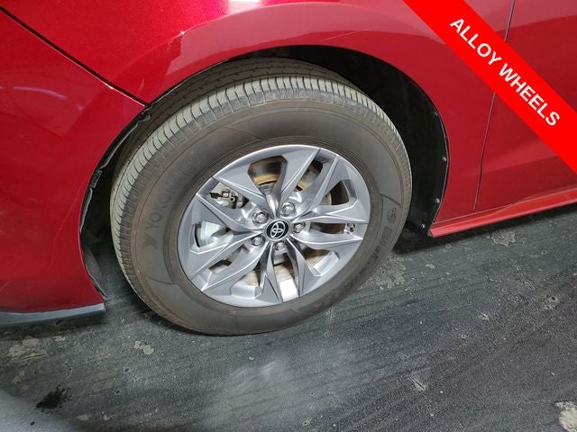 2025 Toyota Sienna XLE 7 Passenger