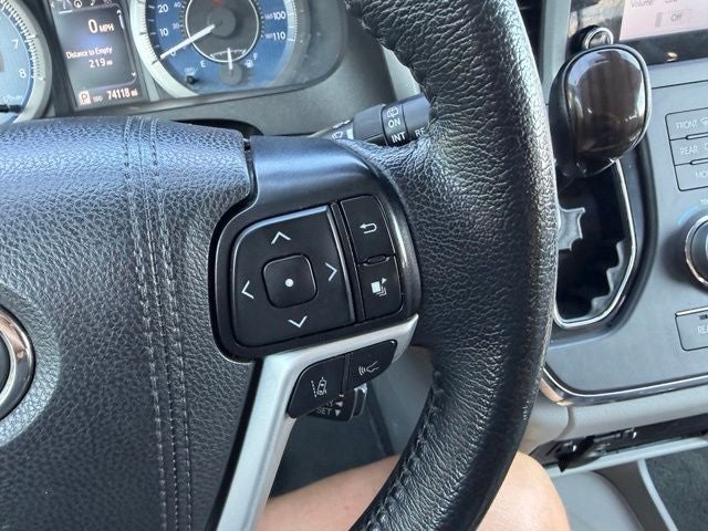 2019 Toyota Sienna XLE 7 Passenger