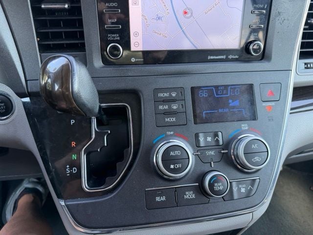 2019 Toyota Sienna XLE 7 Passenger