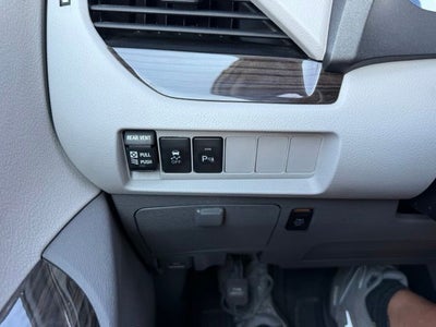 2019 Toyota Sienna XLE 7 Passenger