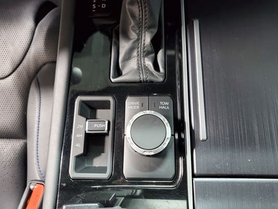 2023 Toyota Tundra Platinum