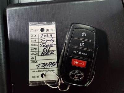 2023 Toyota Tundra Platinum