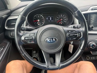 2018 Kia Sorento LX
