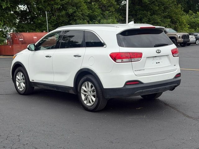 2018 Kia Sorento LX
