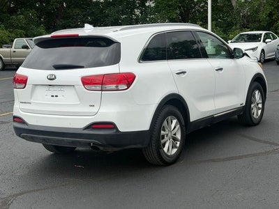 2018 Kia Sorento LX