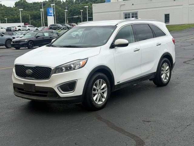2018 Kia Sorento LX