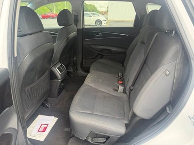 2018 Kia Sorento LX