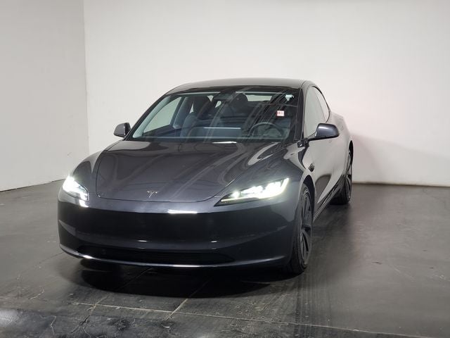 2024 Tesla Model 3 Long Range