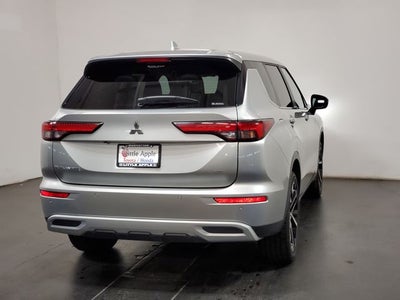 2024 Mitsubishi Outlander SE 4WD