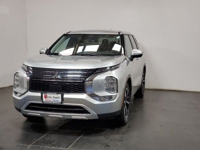 2024 Mitsubishi Outlander SE 4WD
