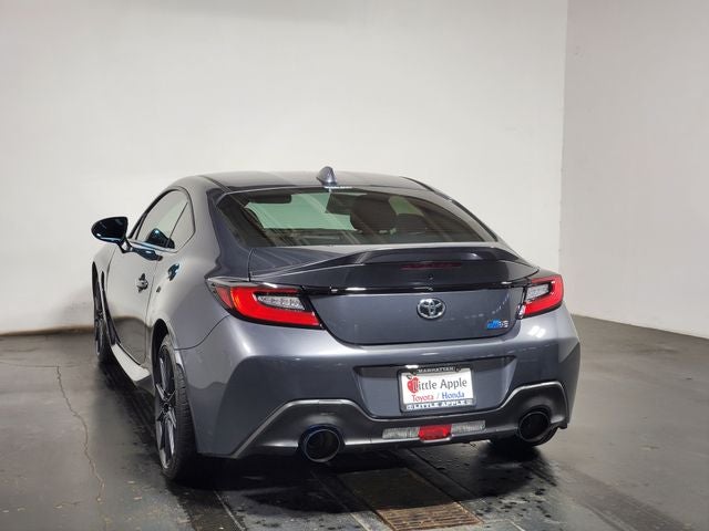 2024 Toyota GR86 Premium
