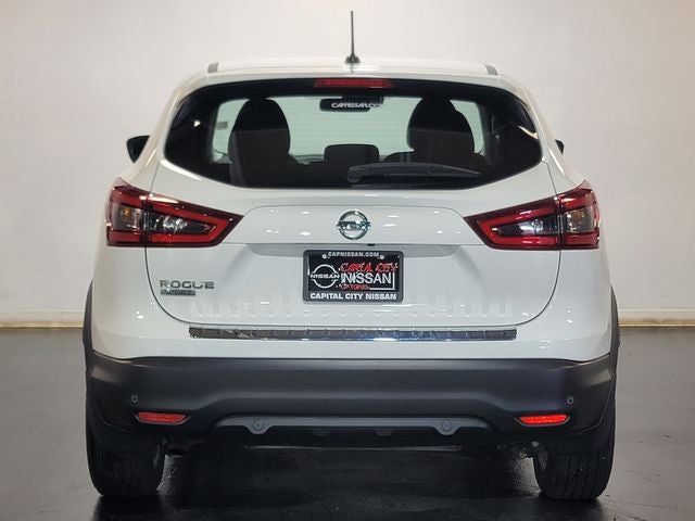 2022 Nissan Rogue Sport S FWD