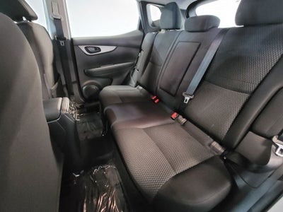 2022 Nissan Rogue Sport S FWD