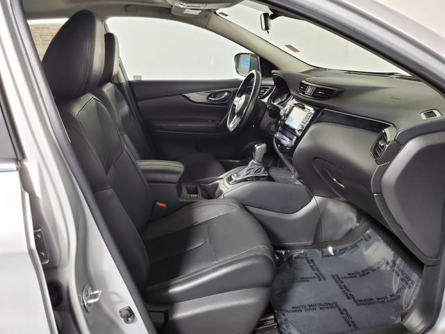 2017 Nissan Rogue Sport SL