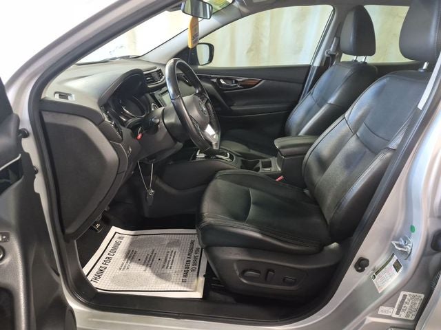 2017 Nissan Rogue Sport SL