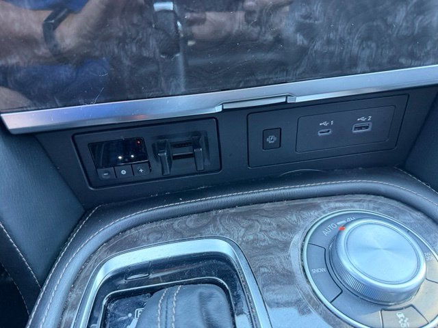 2021 Nissan Armada Platinum
