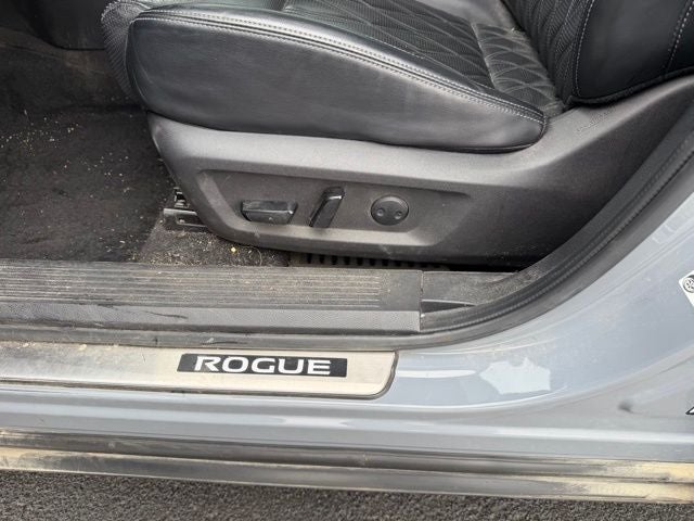 2022 Nissan Rogue Platinum