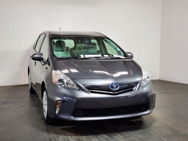 Used 2013 Toyota Prius v Five with VIN JTDZN3EU3D3278496 for sale in Manhattan, KS