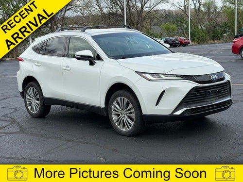 2022 Toyota Venza XLE