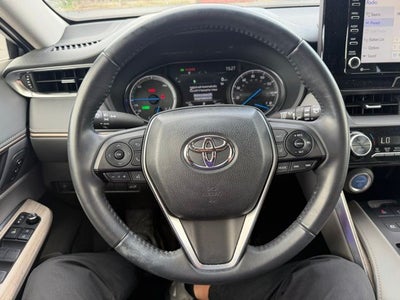 2022 Toyota Venza XLE