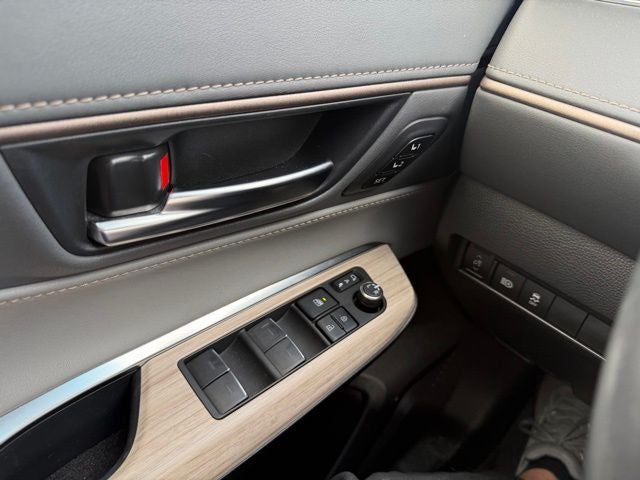 2022 Toyota Venza XLE